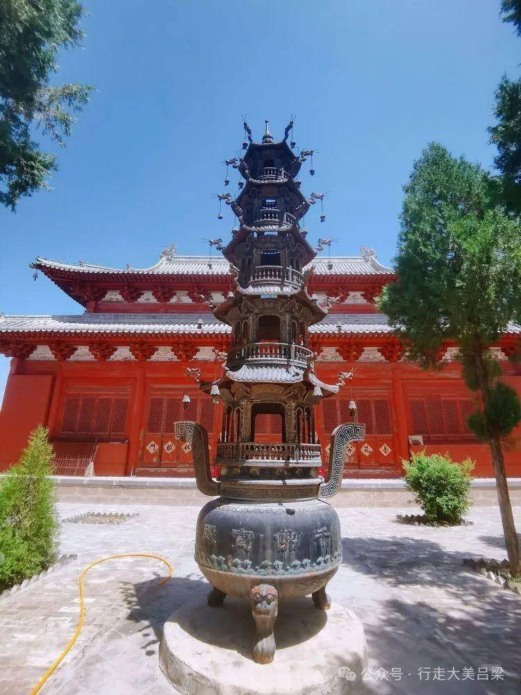 A scenic view of Taiyuan Xinzhuang Kaihua Temple