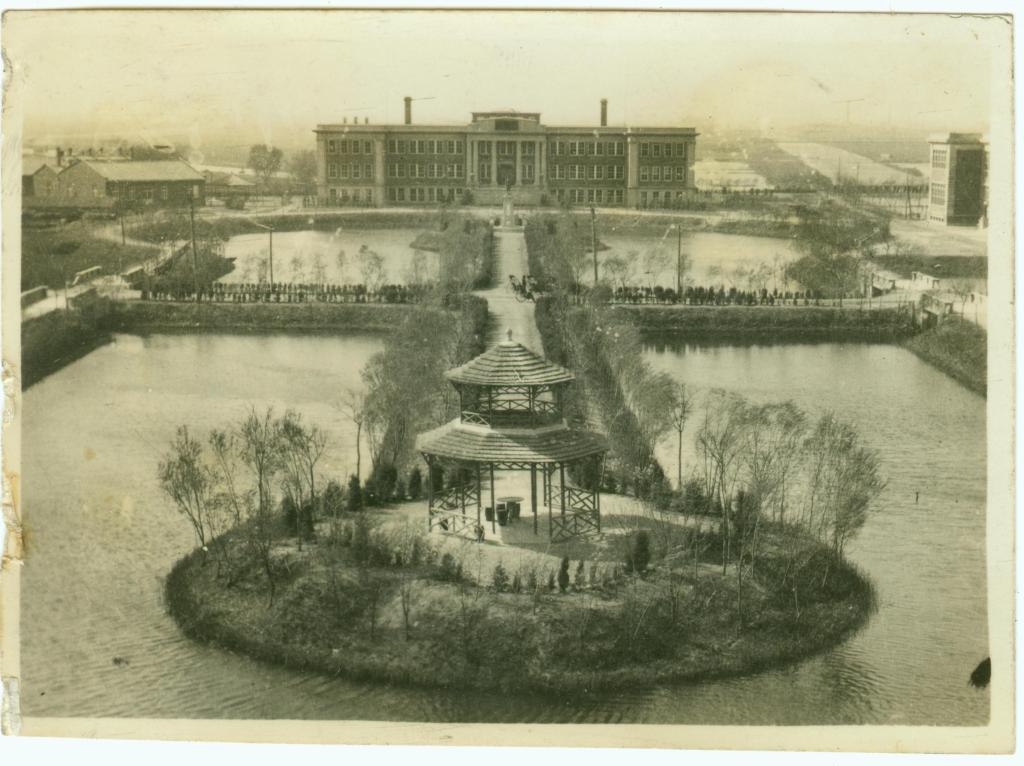 A scenic view of Tianjin Nankai Xuexiao Jiuzhi