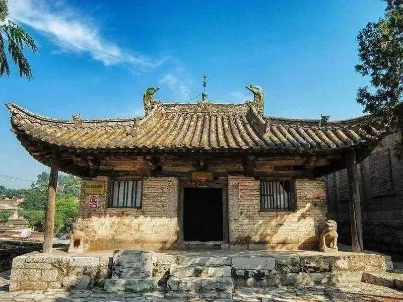 A scenic view of Tiantai An