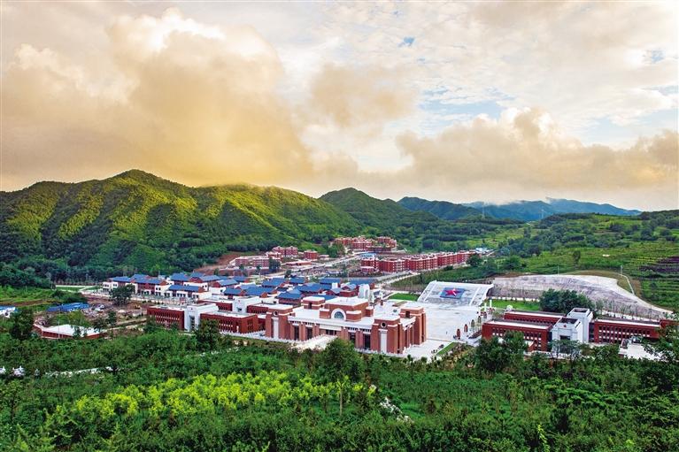 A scenic view of Tongchuan Shanganbian Zhaojin Revolutionary Base Site