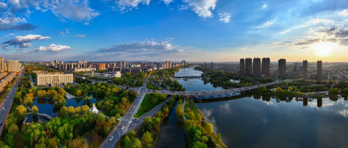 A scenic view of Tonghua Zhonggong Zhongyang Dongbeiju Meihekou Huiyi Jiuzhi
