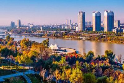 A scenic view of Tonghua Zhonggong Zhongyang Dongbeiju Meihekou Huiyi Jiuzhi