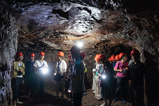 A Journey Through Time at Tongren Wanshan Gongkuang Yizhi, Guizhou