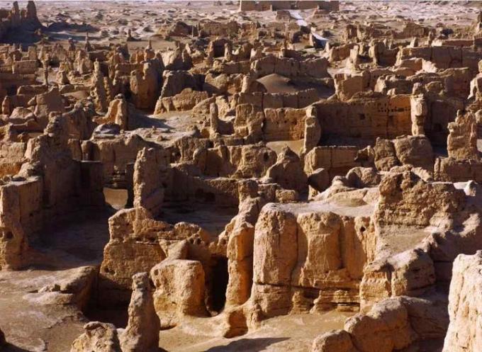 A scenic view of Turpan Liuzhong Gucheng Yizhi