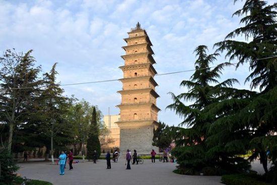 Unveiling Weinan’s Jingjin Temple Pagoda: Architectural Marvels of Shaanxi