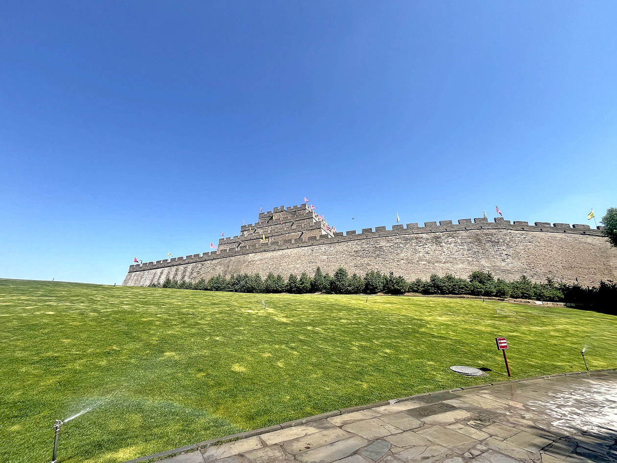 A scenic view of Weinan Xiahexi Site