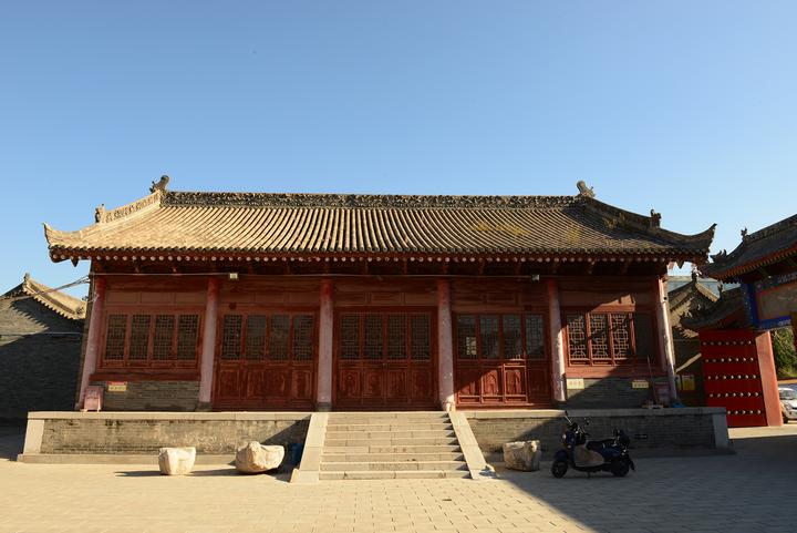 A scenic view of Weinan Xuanwu Temple