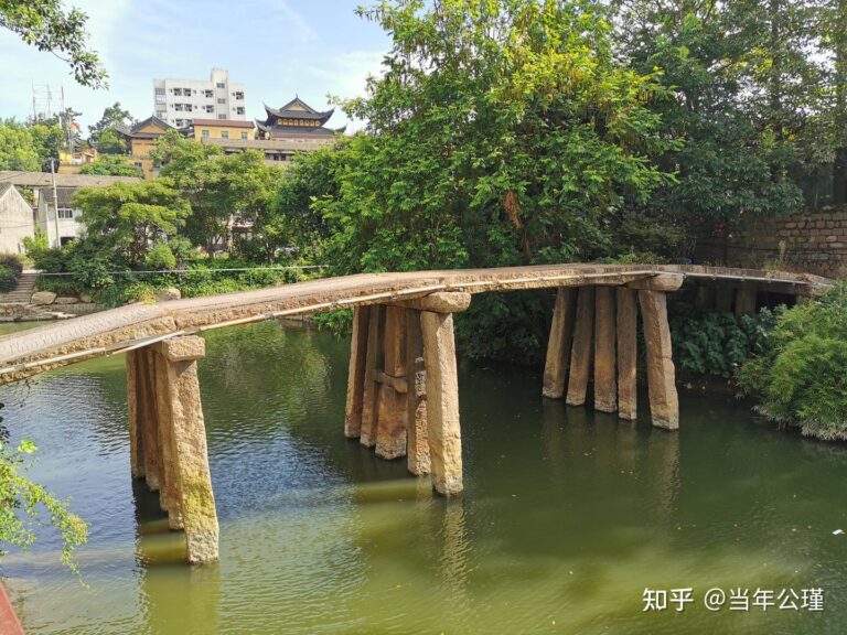 Discover the Hidden Gems of Wenzhou: A Journey to Baguaqiao He Hexiqiao