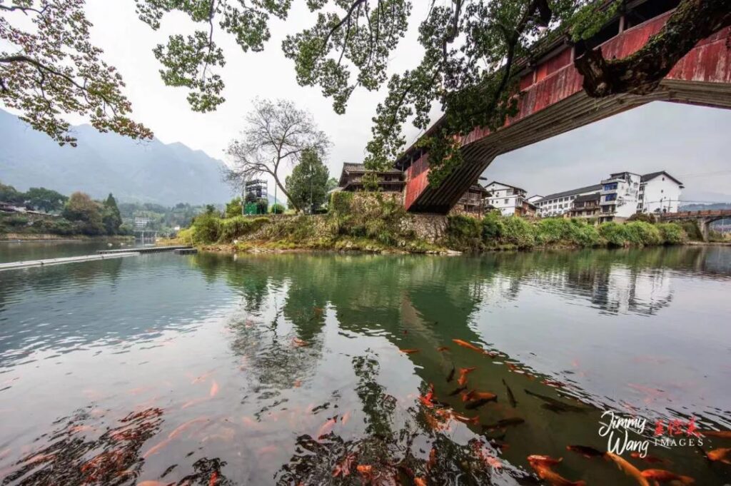 A scenic view of Wenzhou Chixi Wudongqiao