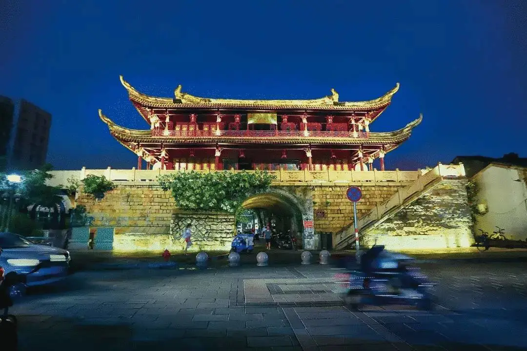 A scenic view of Wenzhou Guoansi Ta