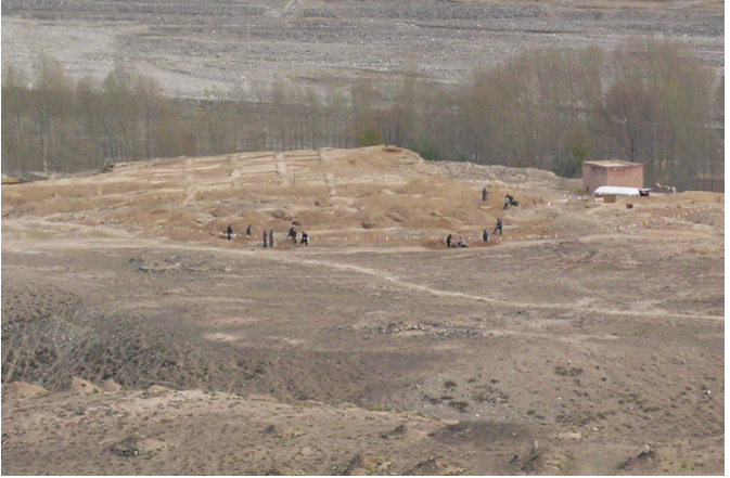 A scenic view of Wuwei Mozui Zi Wubashan Muqun