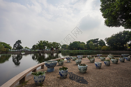 A scenic view of Wuxi Shiyuan