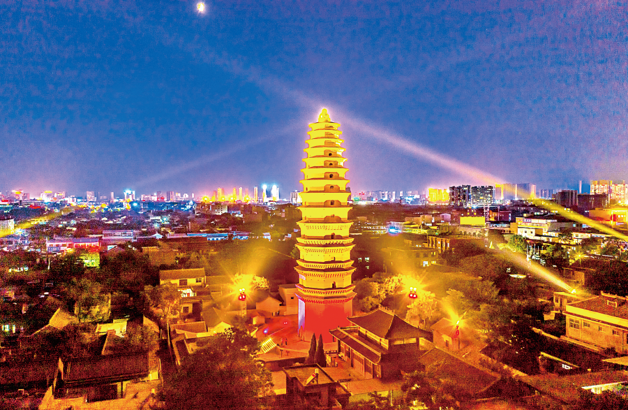 A scenic view of Wuxi Xingguosi Ta
