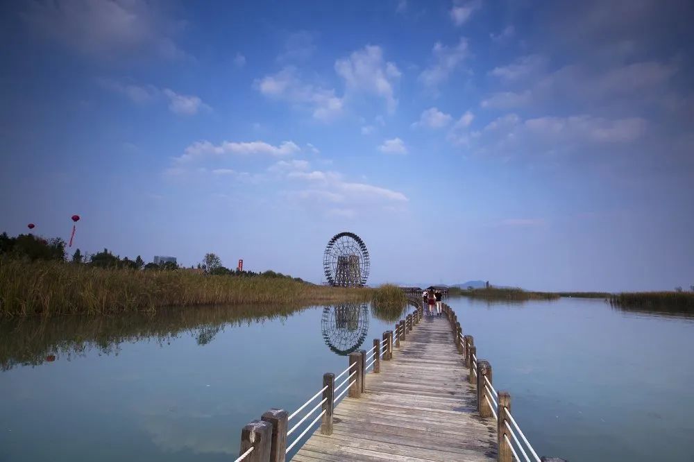A scenic view of Wuxi Yixing Yaozhi