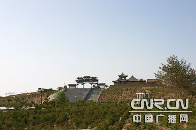 Discover Tranquility: A Guide to Wuzhong Tongxin Qingzhendasi in Ningxia