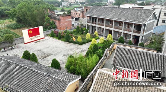 A scenic view of Wuzhou Zhonggong Guangxi Zaoqi Geming Huodong Jiuzhi