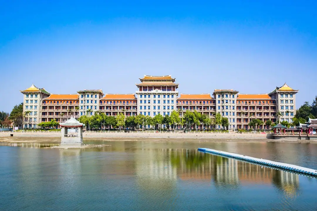 A scenic view of Xiamen Jimei Xuecun Xiamendaxue Zaoqi Jianzhu