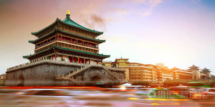 A scenic view of Xian Bayun Pagoda