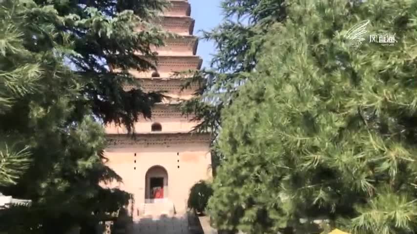 A scenic view of Xian Xiangji Temple Shandao Pagoda