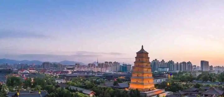 A scenic view of Xian Zhaohui Pagoda