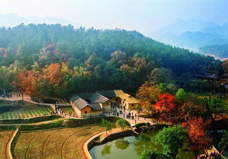 Xiangtan Shaoshanchong Maozedong Guju: A Journey Through Revolutionary History