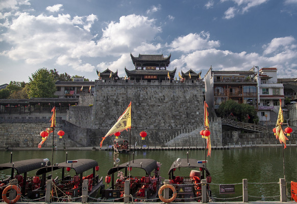 A scenic view of Xiangxi Qianzhou Wenmiao
