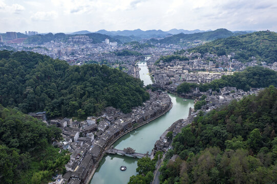 A scenic view of Xiangxi Sifangcheng Yizhi