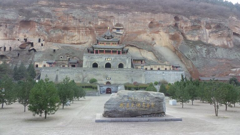Discover the Artistic Marvels of Xianyang Dafo Temple Grottoes in Binxian
