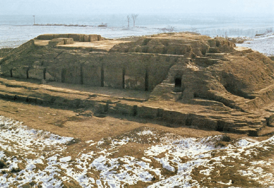 A scenic view of Xianyang Qin Xianyang City Site