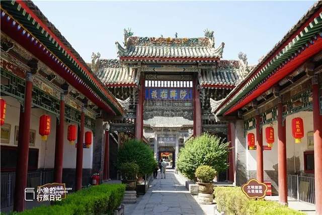 A scenic view of Xianyang Sanyuan Chenghuang Temple
