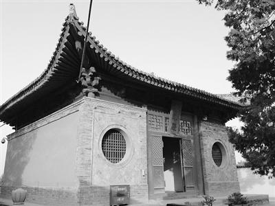 A scenic view of Xianyang Zhaoren Temple Main Hall