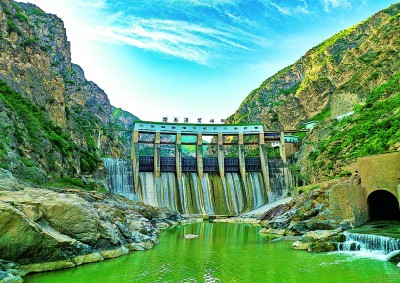 Discover the Ancient Wonders of Xianyang: A Journey to Zheng Guo Canal Head Site