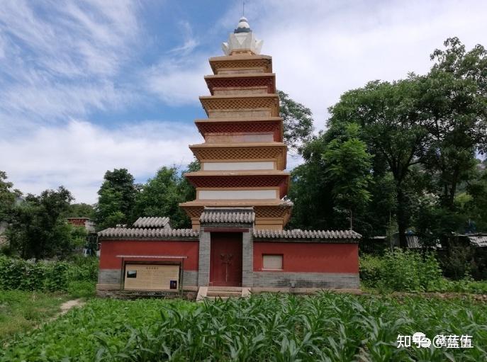 A scenic view of Xingtai Nanjiashi Stone Pagoda
