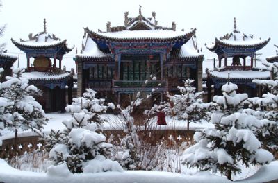 A Journey Through History: Visiting Chenghuangmiao in Xining, Qinghai