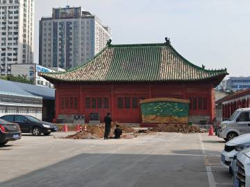 A scenic view of Xinxiang Heshuotushuguanjiuzhi