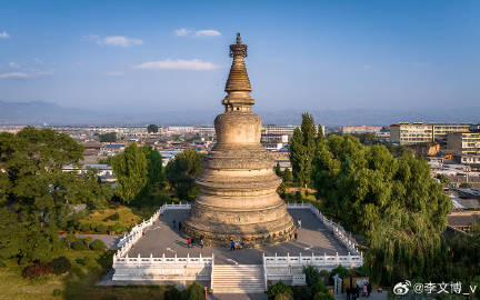 A scenic view of Xinzhou Ayuwang Pagoda Daixian