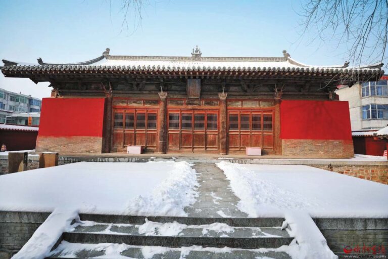Discovering the Sacred Beauty of Xinzhou Guangji Temple Main Hall in Shanxi