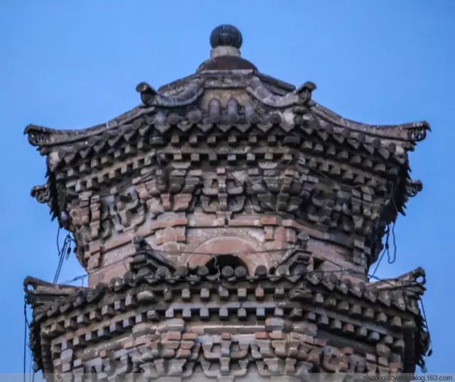 A scenic view of Xinzhou Hongfu Temple Dingxiang