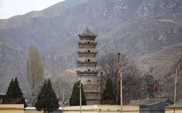 A scenic view of Xinzhou Hongfu Temple Dingxiang