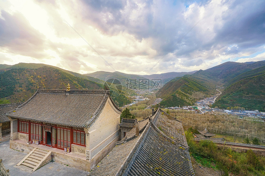 A scenic view of Xinzhou Wutaishan Nanshan Temple