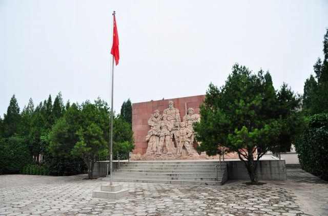 Step Inside History: The Fascinating Xinzhou Xihetou Tunnel Warfare Site Experience