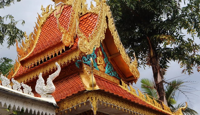 Exploring the Serenity of Manduan Fosi: Xishuangbanna’s Spiritual Sanctuary