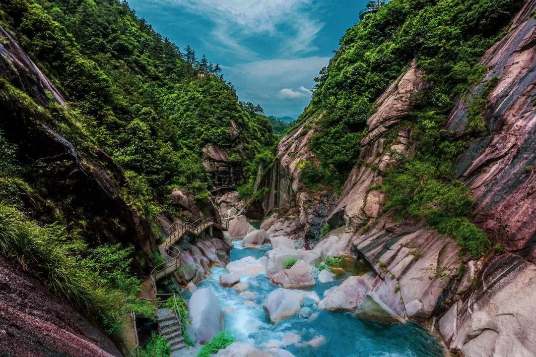 A scenic view of Xuancheng Huihang Gudao Jixiduan He Guhui Dao Dongxian Langxiduan