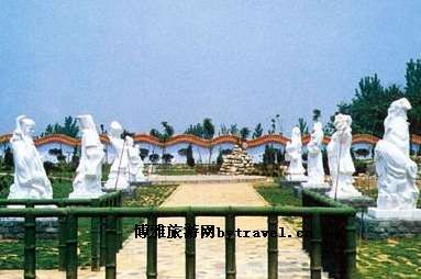 A scenic view of Xuchang Chanjingsizaoxiangbei