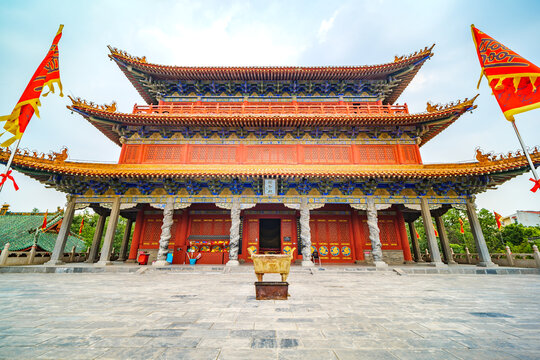 A scenic view of Xuchang Wenfengta