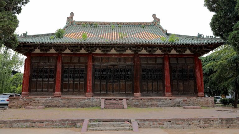 Experience the Charm of Xuchang Xiangchengwenmiao: Top Tips for Visitors