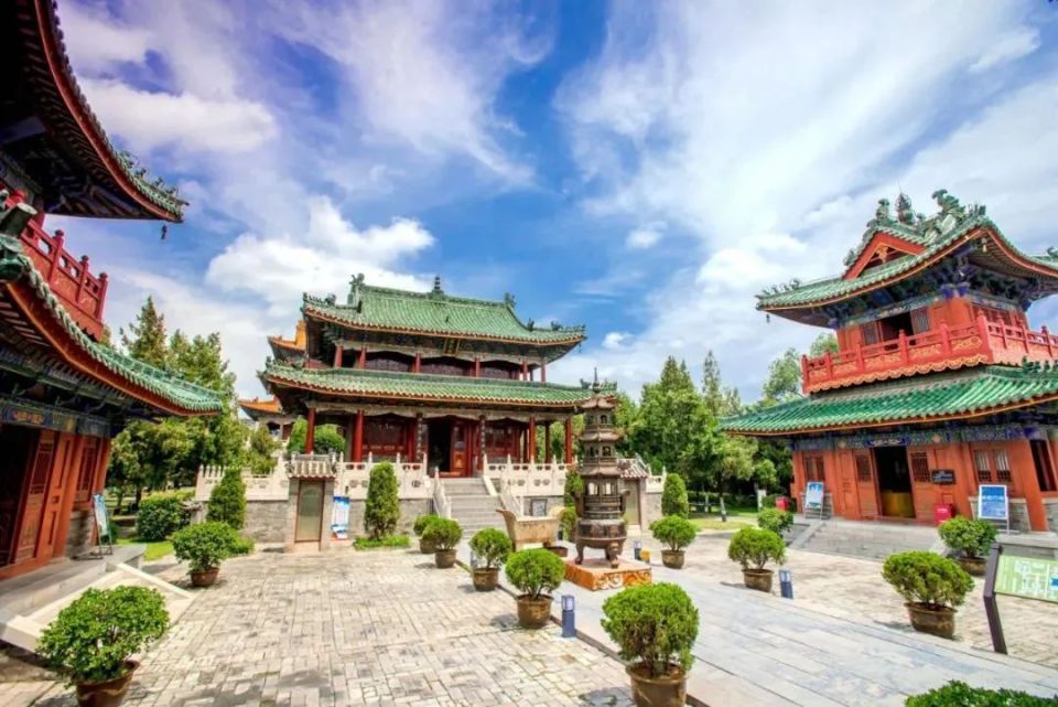A scenic view of Xuchang Xuyouzhaiyizhi