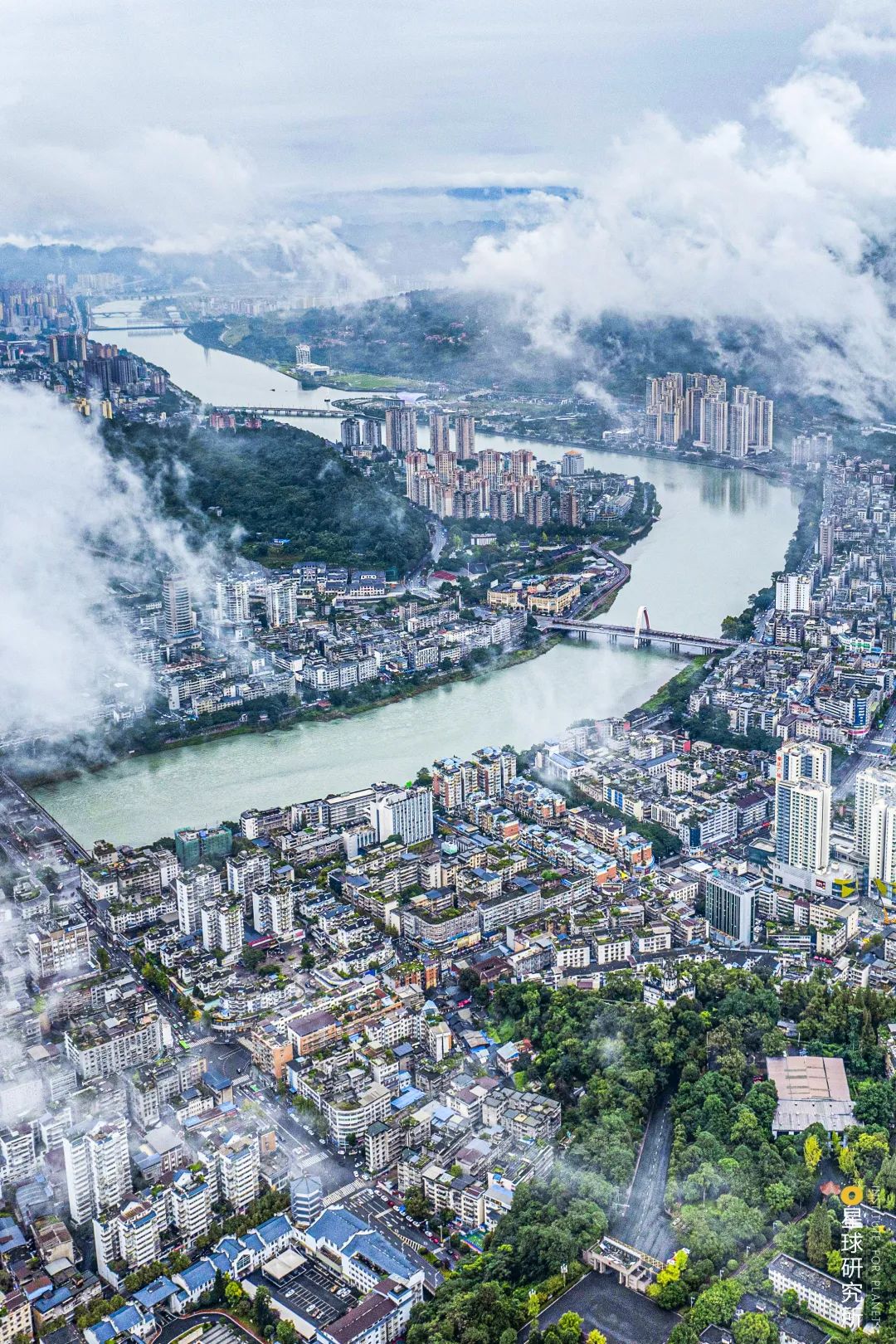 A scenic view of Yaan Kaishansi Zhengdian
