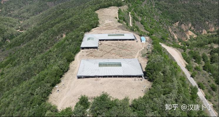 A scenic view of Yanan Tiebiancheng Site