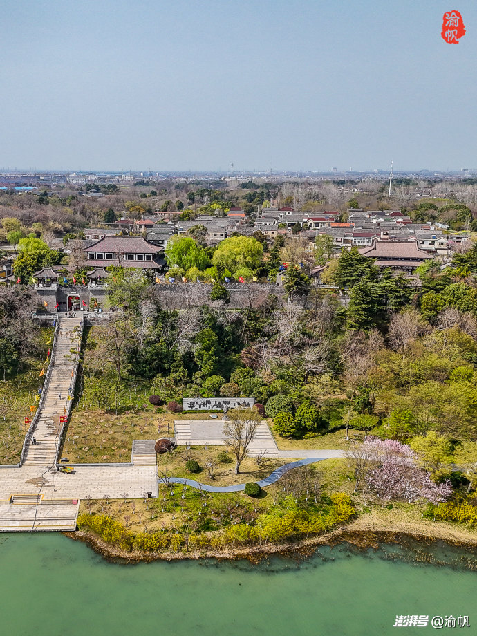 A scenic view of Yangzhou Cheng Yizhi